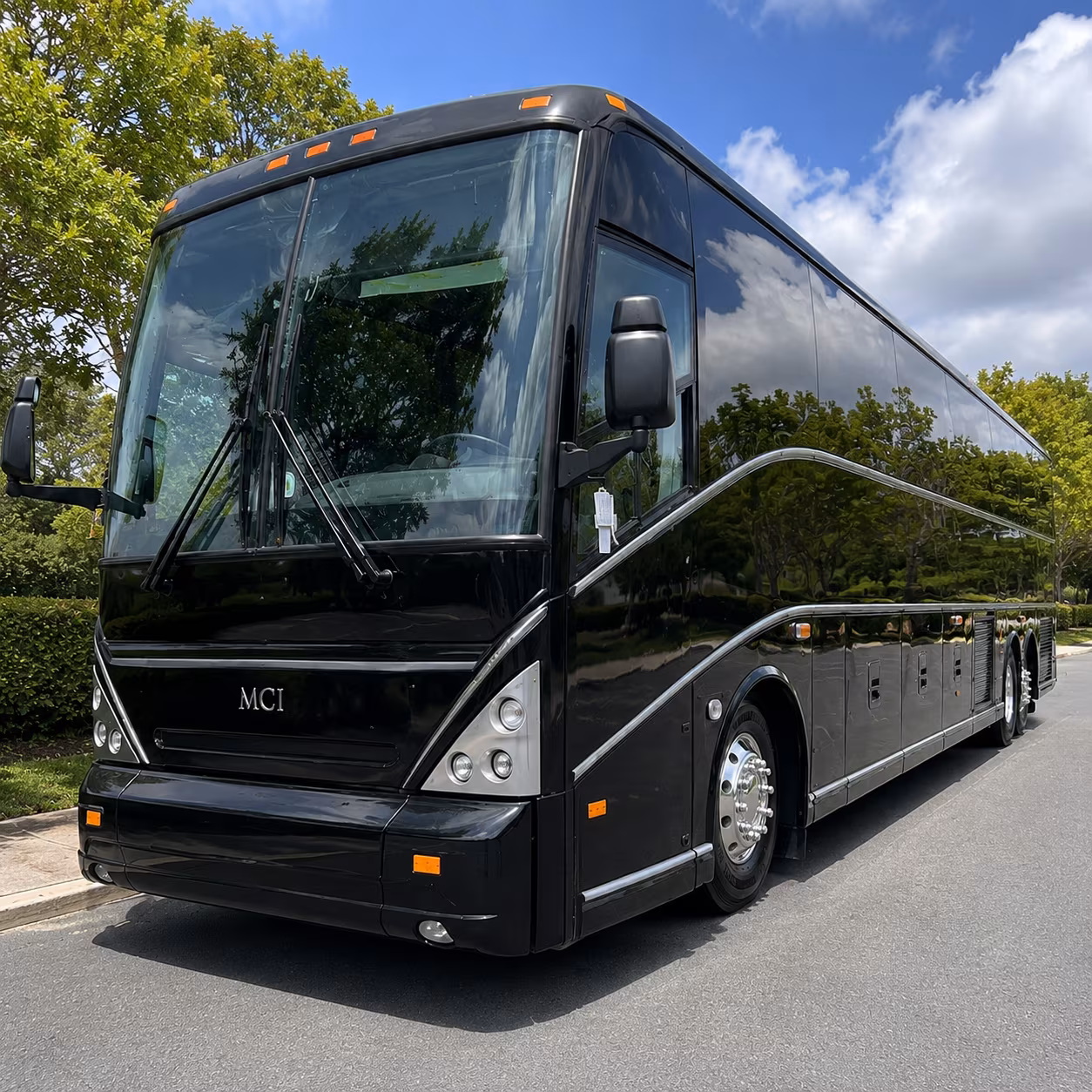 corporate airport transfer buses to bur lax and ont