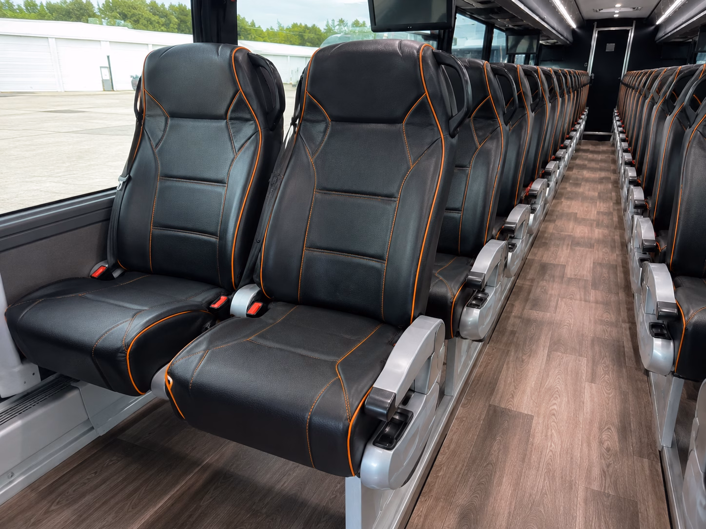 group buses to sofi stadium for rams and chargers games