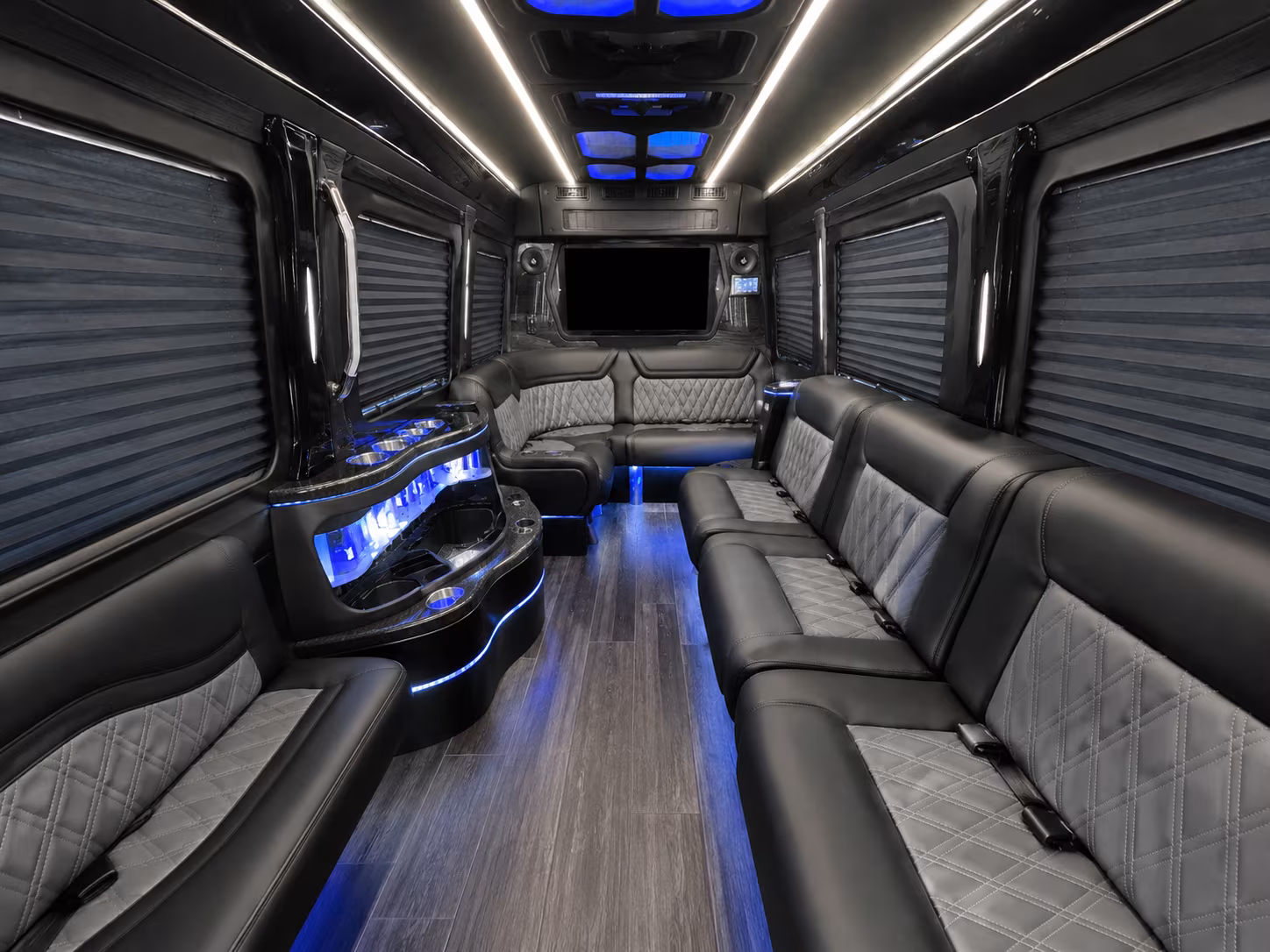 pasadena 28 passenger party bus